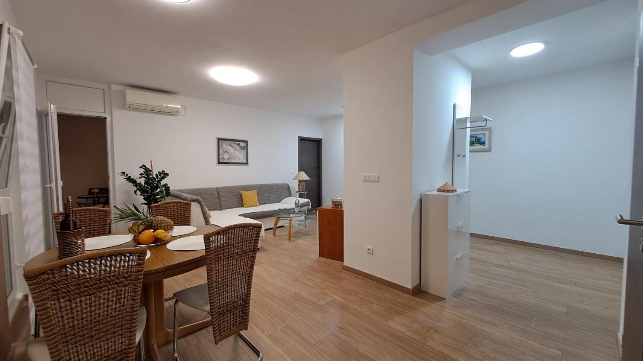 Greenline Pula Apartment Eksteriør billede